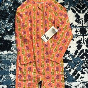 Tea Collection Pineapple swim rash guard